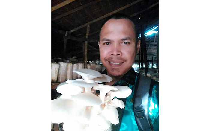 ikram-36-ketua-bidang-pengolahan-dan-pemasaran-hasil-gegertani-kabuapaten-sambas.jpg
