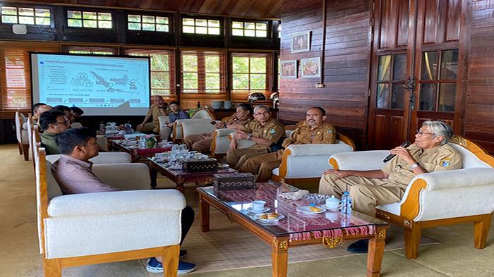 Bupati Jarot Optimis Nilam Bisa Dibudidayakan di Sintang, Libatkan Perguruan Tinggi dan NGO Lokal