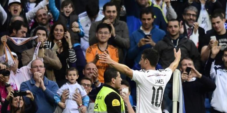 Ancelotti Sarankan James Rodriguez Bertahan di Madrid