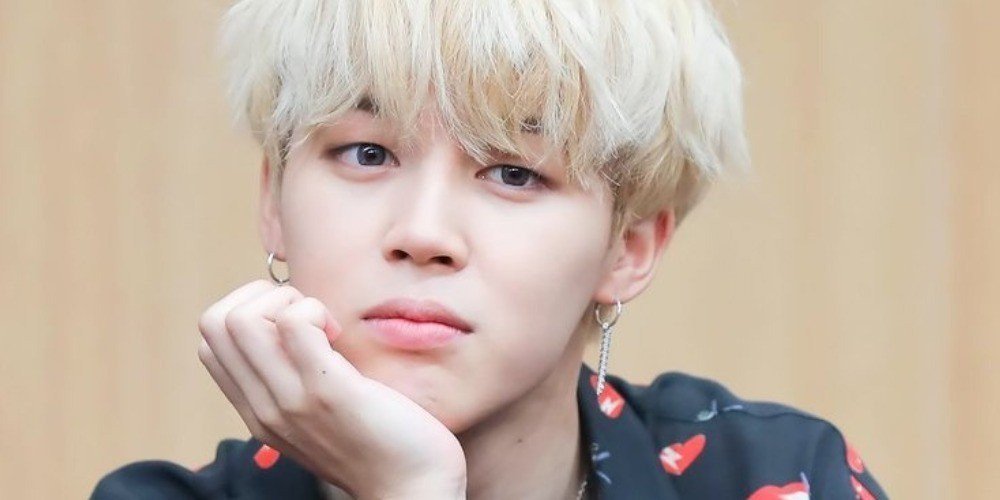 ARMY Temukan Bukti Bahwa Jimin BTS Adalah Penjelajah Waktu, Bukan Jin! Lihat Fotonya