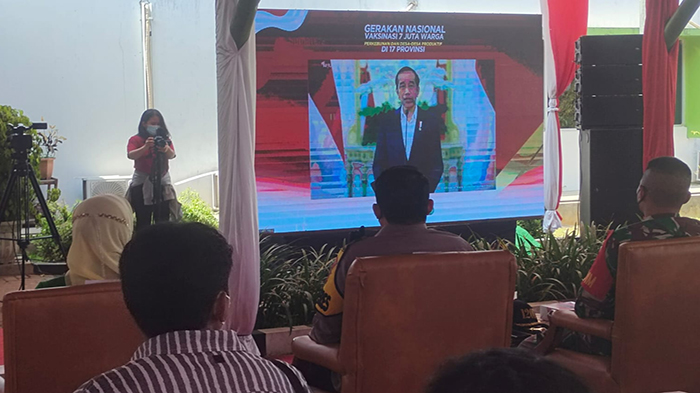 joko-widodo-memberikan-sambutan-secara-virtual2454.jpg