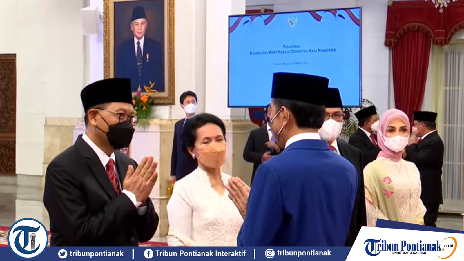 jokowi-memberikan-ucapan-selamat-kepada-bambang-susantono-dan-dhony-rahajoe.jpg