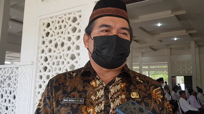 Kadis SP3APMD Kayong Utara Ingatkan Anggota BPD Laksanakan Amanah Sesuai Aturan