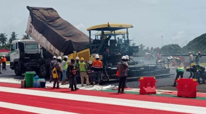 Kabar MotoGP Indonesia 2022 Terkini - Sirkuit Mandalika Sudah Mulai Diaspal Ulang