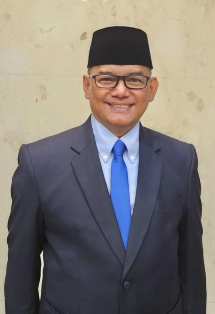 Zulfydar Zaidar Apresiasi Dekresi Gubernur Ria Norsan Terkait Guru Honorer, Usulkan Langkah Solutif