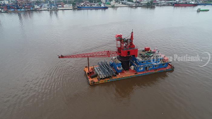 FOTO: Kapal Tongkang Yang Yang 1538 Berasal dari Guangzhou - kapal-tongkang-yang-yang-1538-yang-berasal-dari-guangzhou-2.jpg