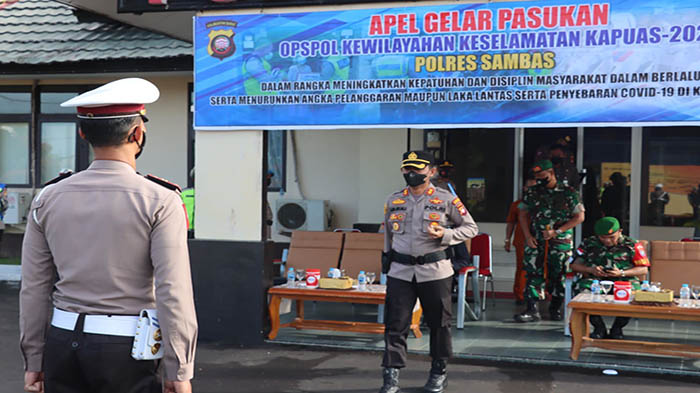 Kapolres Sambas Pimpin Apel Operasi Keselamatan Kapuas 2022