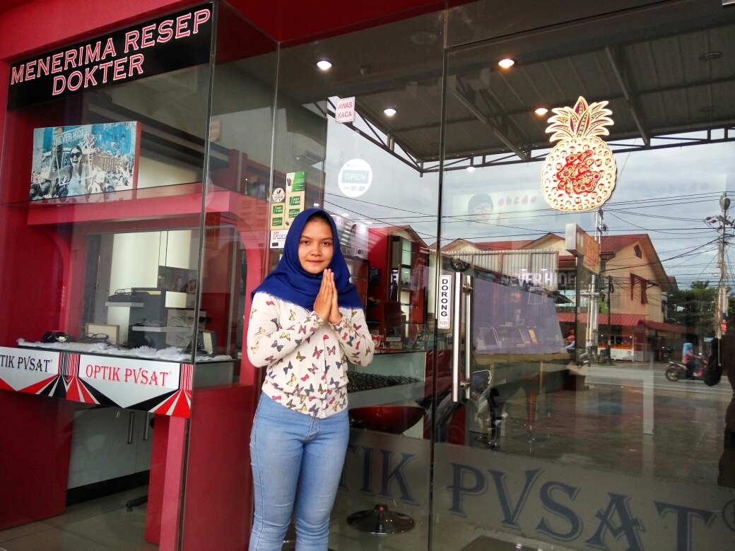 karyawan-optik-pvsat_20170131_210926.jpg