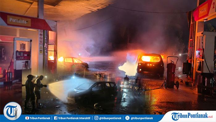 kebakaran-mobil-di-spbu-sambas.jpg
