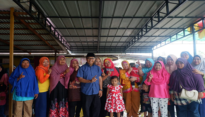 Sy Abdullah Alkadrie Luncurkan Program Bedah Rumah Bagi Masyarakat Miskin di Kalbar