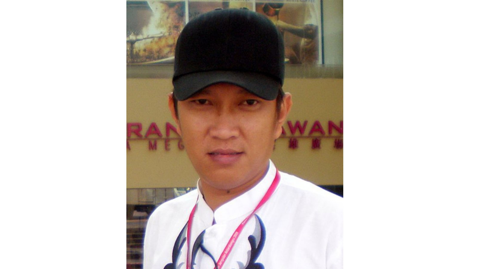 ketua-harian-persatuan-olahraga-dayung-seluruh-indonesia-podsi-kalimantan-barat-abdi-nurkamil_20170207_120839.jpg