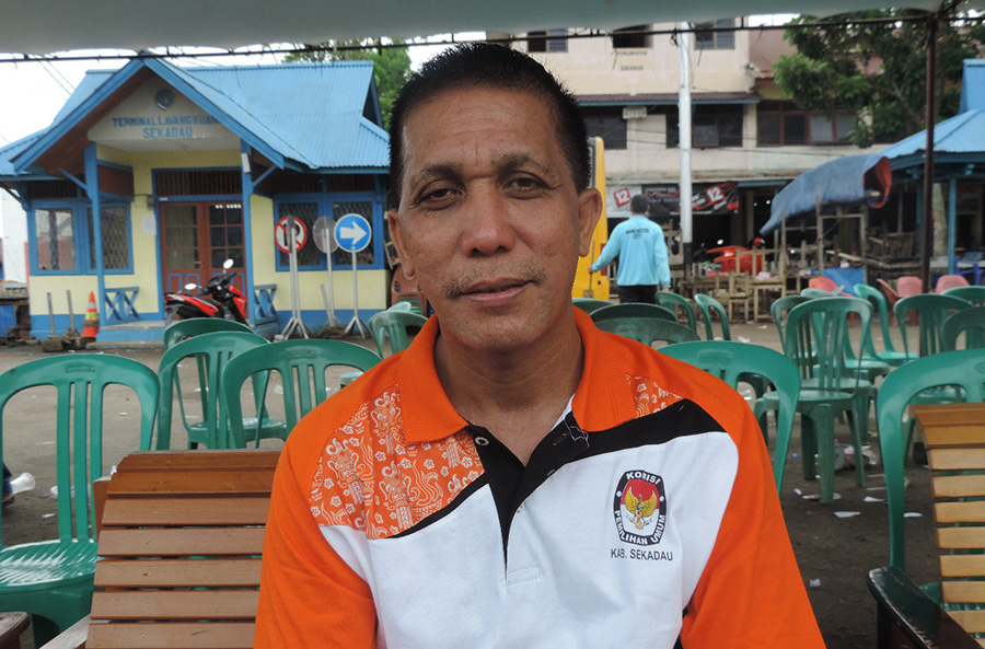 ketua-kpu-kabupaten-sekadau-gusti-mahmud-buang_20171029_164947.jpg