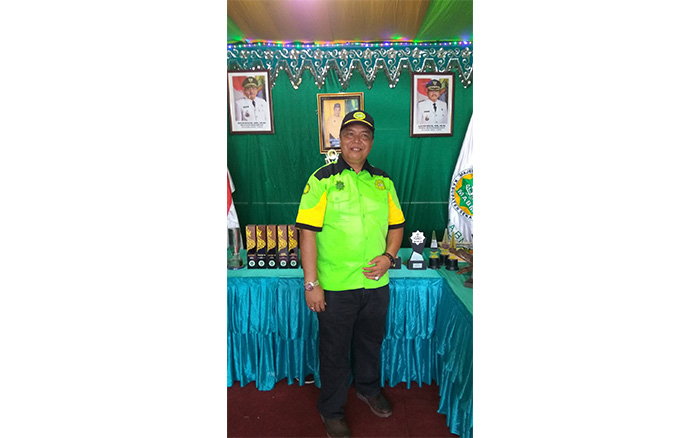ketua-mabm-kabupaten-sekadau-sunardi_20171105_194948.jpg