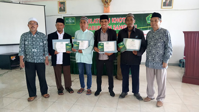 Ketua PCNU Tutup Pelatihan Khatib, Ini Pesan yang Disampaikan