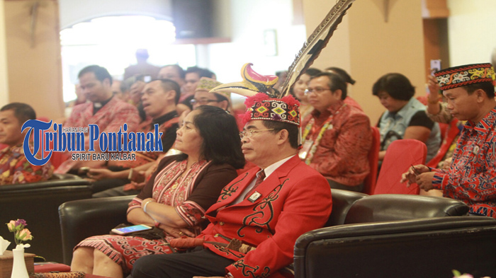 Jakius Sinyor Dikukuhkan Pimpin Dewan Adat Dayak Kalbar - ketua-umum-dad-jakius-sinyor_20170624_124319.jpg