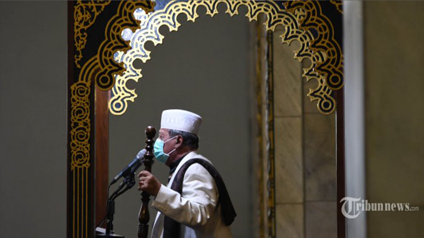 Materi Khutbah Jumat Akhir Tahun 2021 Memasuki Tahun 2022 Sebagai Seorang Hamba