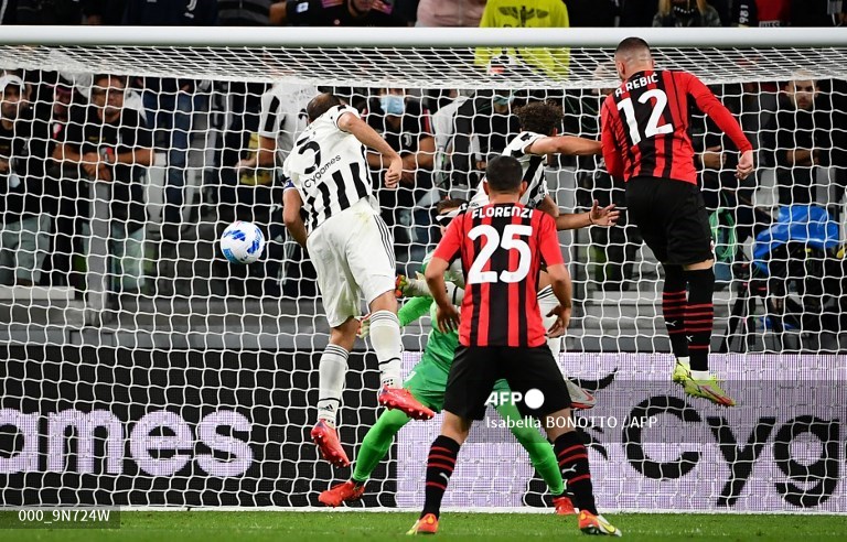 klasemen-liga-italia-hasil-juventus-vs-ac-milan-tanpa-ronaldo-nyonya-tua-masih-terancam-degradasi.jpg