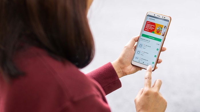 Kolaborasi Telkomsel & Gojek Dukung Digitalisasi UMKM dan Produktivitas Mitra Driver