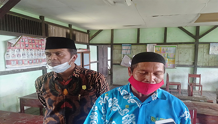 Anwari Prihatin Kondisi Gedung SDN 15 Seburing Geresik Sambas