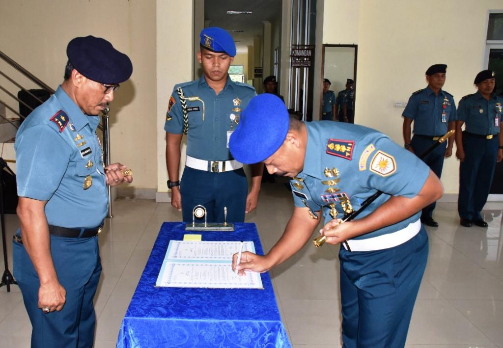 laksama-greg-agung-kukuhkan-letkol-sugeng-sebagai-dandenma-lantamal-xii-pontianak.jpg