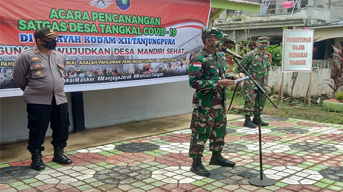 letkol-inf-affiansyah-menghadiri-acara-pencanangan-satgas-desa.jpg