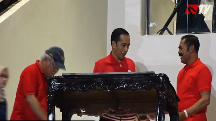 Live Streaming Persib Vs Persis Solo Ditonton Jokowi & Arema Vs Persija Jakarta Sedang Berlangsung