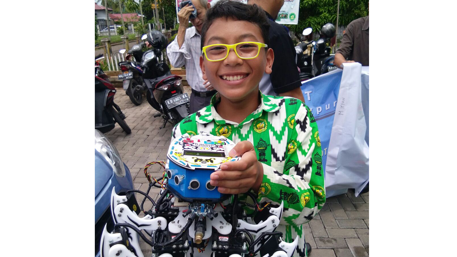Siswa SMP IT Al Mumtaz Ingin Buat Robot