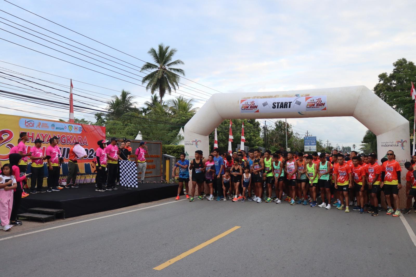 Diikuti Ratusan Peserta, Polres Mempawah Sukses Gelar Bhayangkara Fun Run 2024
