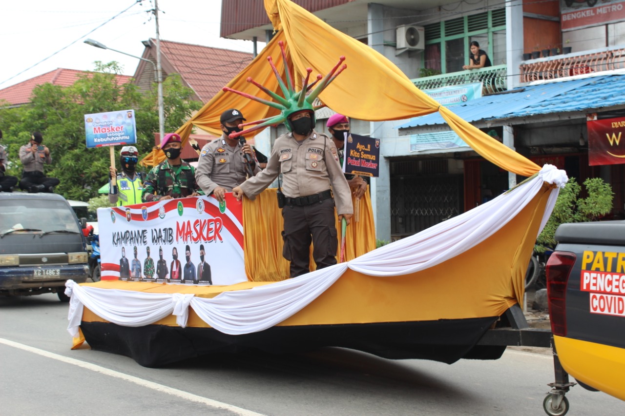 mempawah-hari-ini-menggelar-kampanye-wajib-menggukan-masker-12.jpg