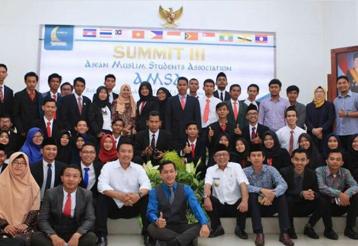 Imam Nahrawi Buka Kongres SUMMIT AMSA ke-III