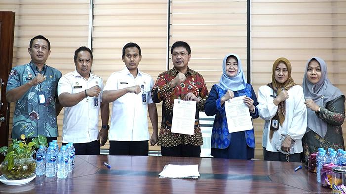 Perkuat Tata Kelola Aset, Kemenkum Kalbar Serahkan Kembali Gedung Eks Dinas ESDM kepada Pemprov