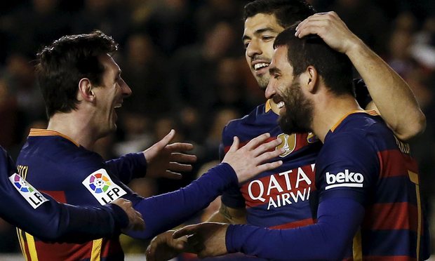 messi-arda-turan-suarez_20160304_072532.jpg
