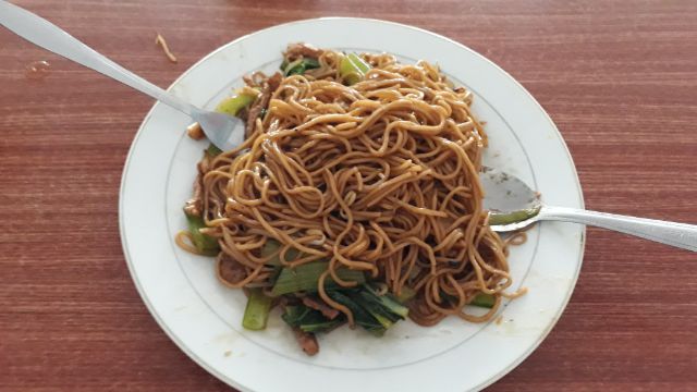 Bikin Ketagihan, Mie Akuang di Jalan Kartini Sanggau