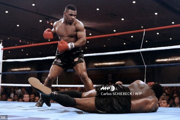 LIVE Tinju Dunia Mike Tyson vs Roy Jones Jr Hari Ini Minggu 29 November 2020, Nonton di Link Berikut