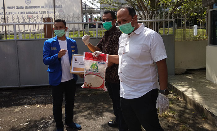 Polda Kalbar Gandeng Cipayung Plus Bagikan 800 Paket Bantuan untuk Masyarakat