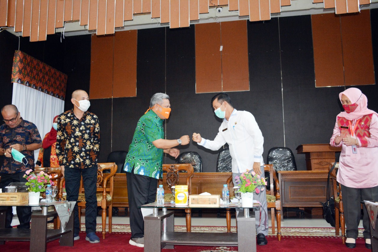 DPRD Sambas Pelajari Inovasi Kubu Raya dalam Pelayanan Administrasi Kependudukan