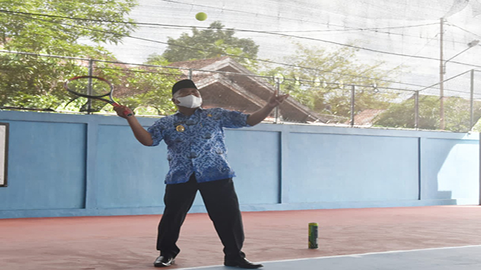 Hadiri Pembukaan Kejuaraan Tenis, Wabup Mempawah Berikan Semangat dan Tekankan Kekompakan