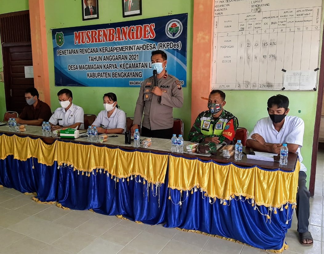 Kapolsek Lumar Bengkayang Harap Hasil Musrenbangdes Prioritaskan Kebutuhan Utama Masyarakat