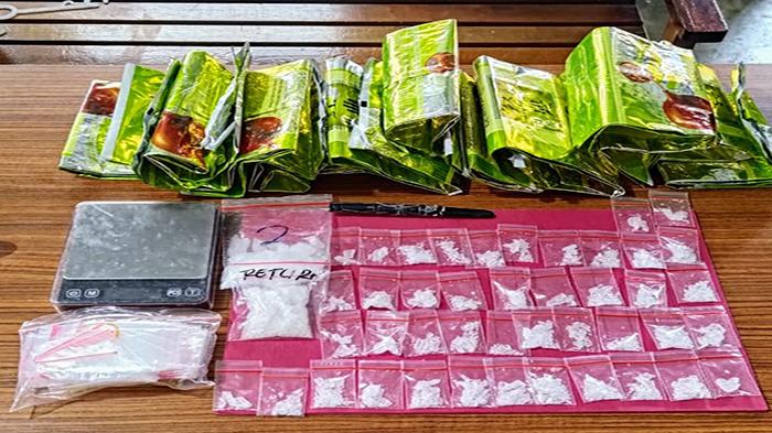 Grebek Rumah di Kampung Beting, Ditresnarkoba Polda Kalbar Temukan 45 Paket Sabu Tak Bertuan