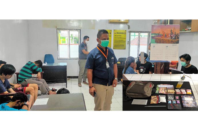 Timsus Ditres Narkoba Polda Kalbar Gerebek Rumah Lapak Narkoba, Ini Barang Bukti Yang Disita