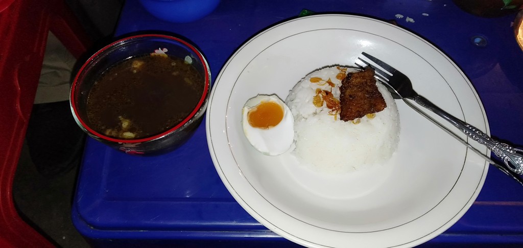 Nasi Rawon A, Menu Baru di Kopi A Sambas