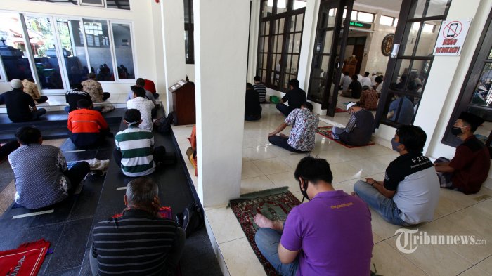 Niat Sholat Jumat Lengkap Panduan dan Tata Cara Salat Jumat Serta Syarat dan Sunnahnya