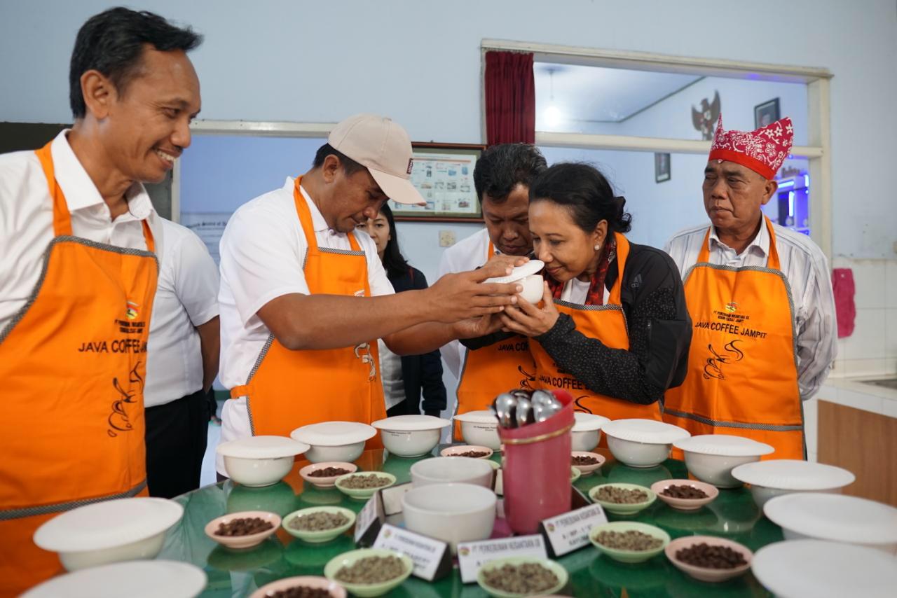 nikmatnya-kopi-arabica-indonesia-melalang-buana-ke-as-eropa-hingga-arab-saudi.jpg
