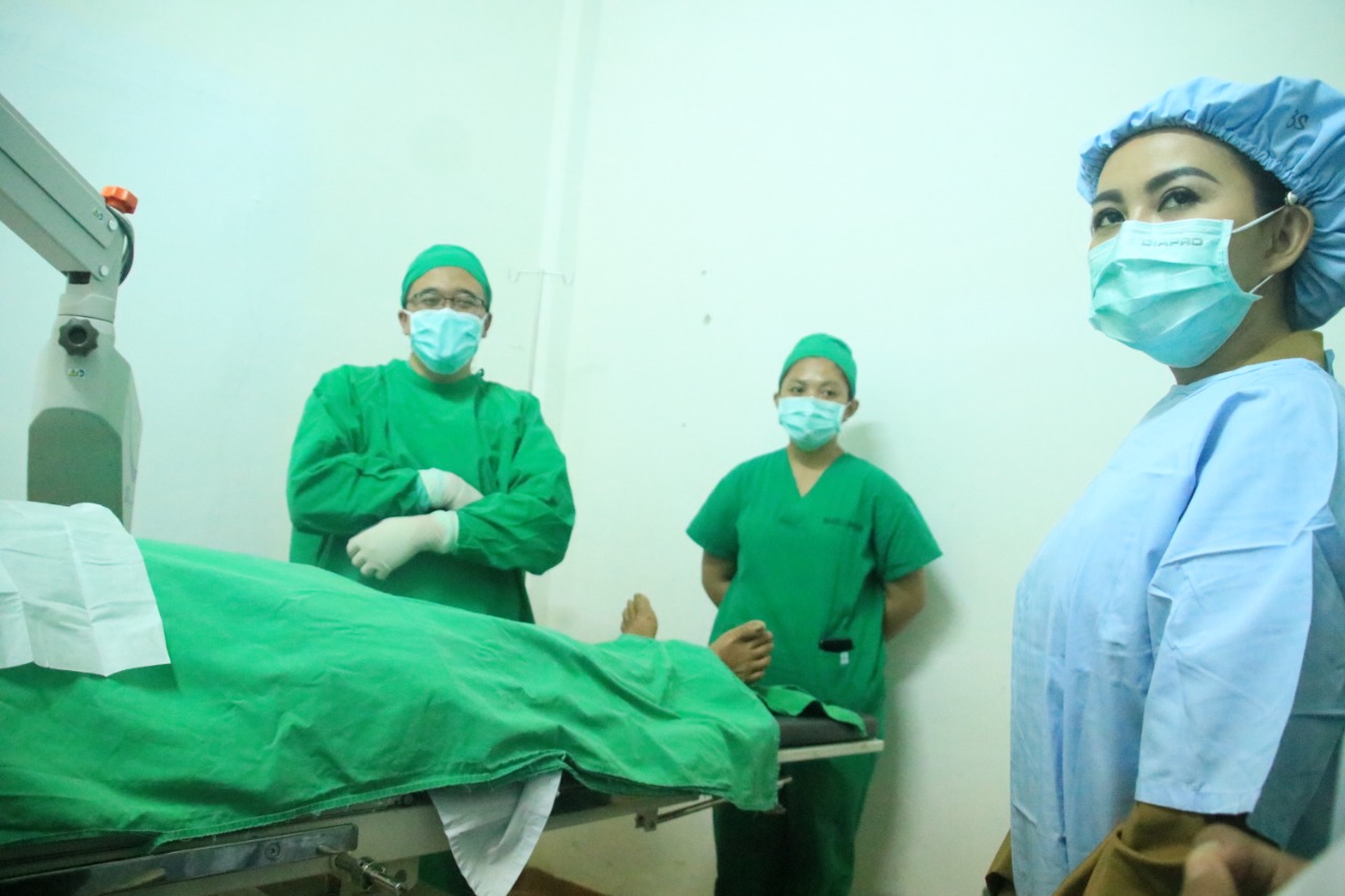 Pemkab Landak Adakan Baksos Operasi Katarak Gratis