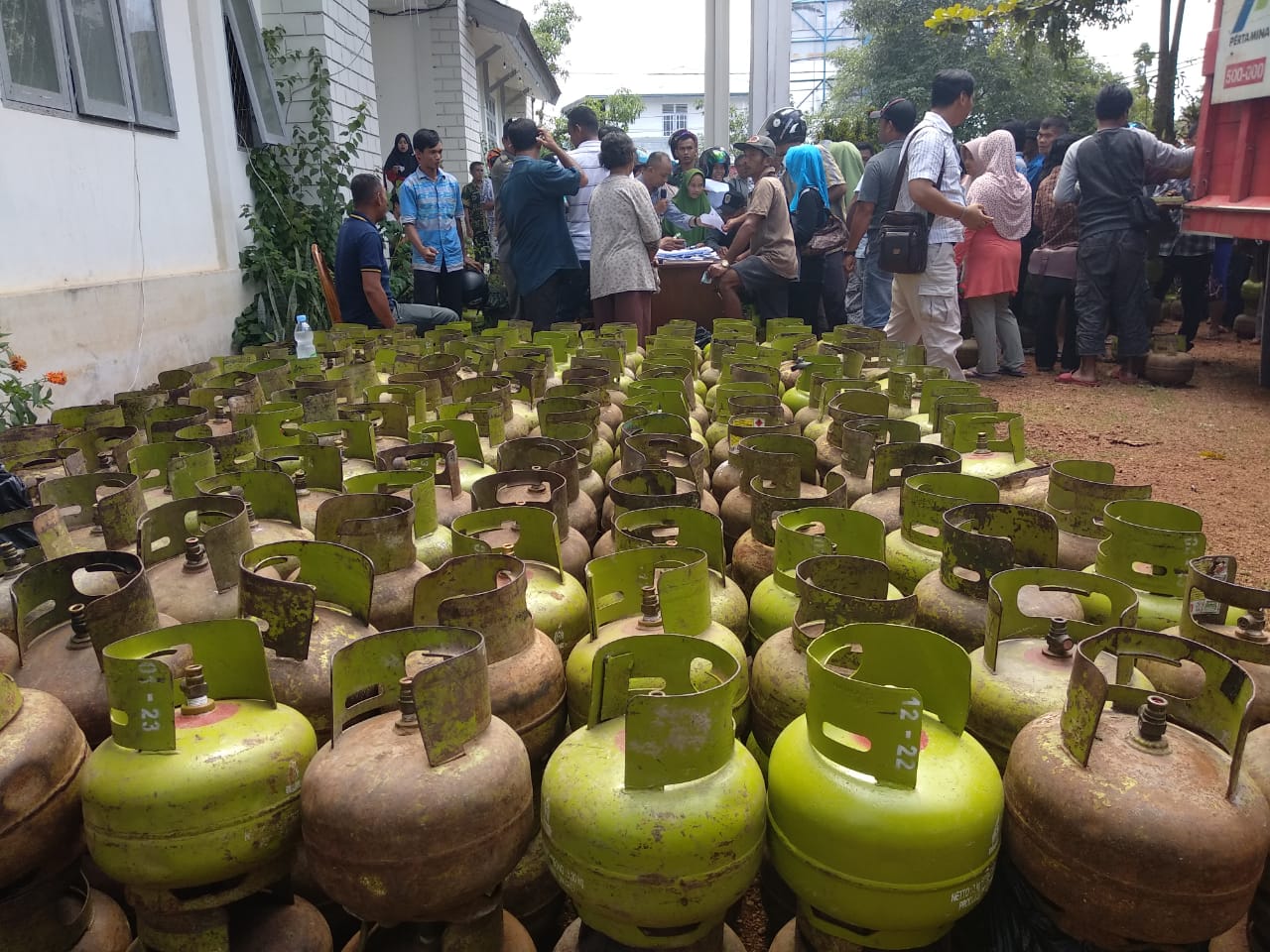 Kelangkaan Gas 3 Kg di Putussibau, Ini Tanggapan Pemuda Perbatasan