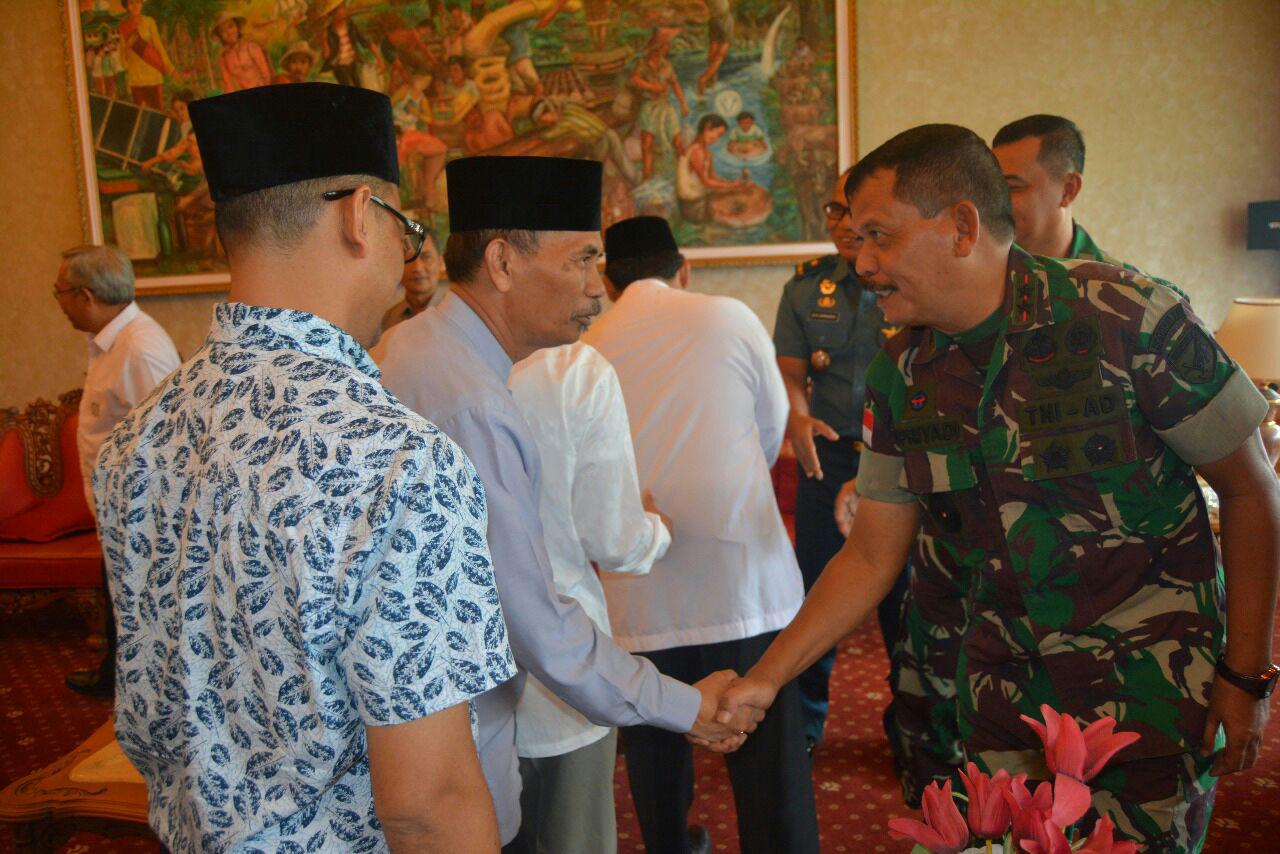 pangdam-xii-tanjungpura_20180705_121124.jpg
