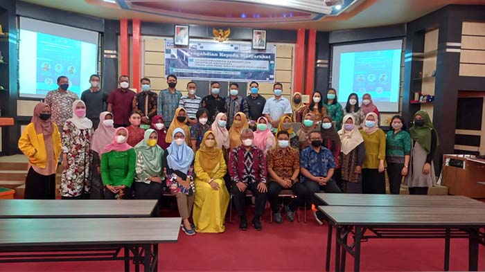 Tim Pkm Prodi Pendidikan Geografi Fkip Untan Gelar Pelatihan Untuk Guru-Guru Geografi Kota Pontianak