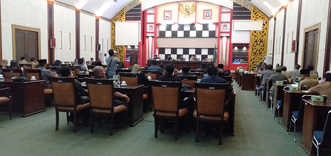 Atbah: Raperda Perubahan APBD Sambas untuk Menghadirkan Yang Terbaik Bagi Masyarakat