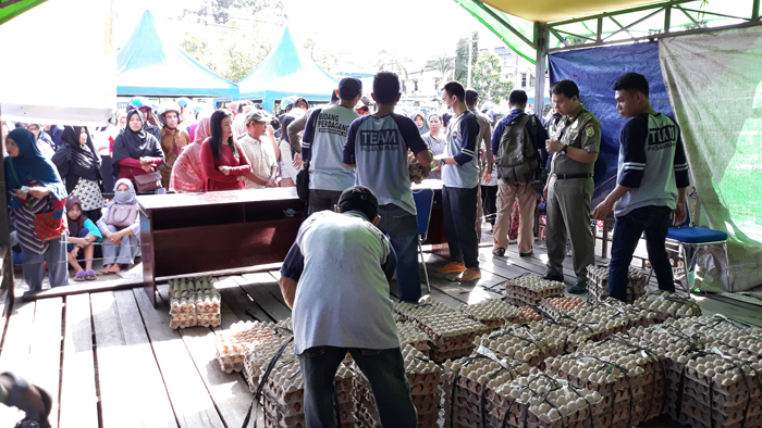 Ini Cara Pemkab Sambas Stabilkan Harga Kebutuhan Pokok di Masyarakat