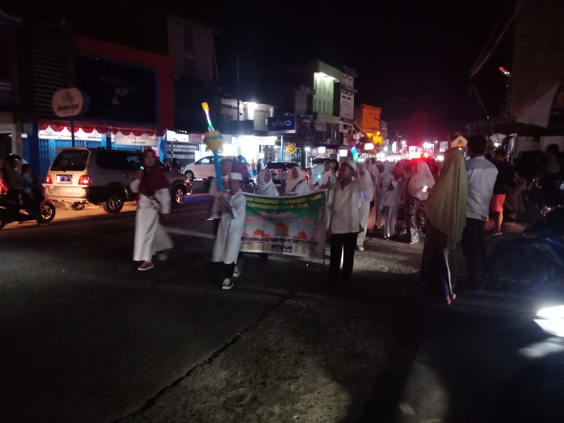 Pawai Obor Sambut Malam Tahun Baru Islam 1 Muharram 1441 Hijriah di Ketapang